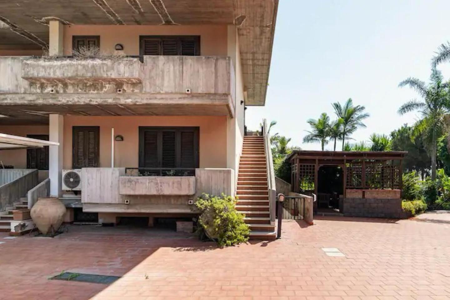 Serena Mulinia Garden Acireale Exterior photo
